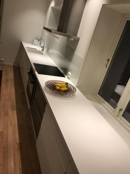 Stort Hus I Porsgrunn Sentrum Med Gangavstand Til "Alt" & Gratis Parkering Til Flere Biler Extérieur photo